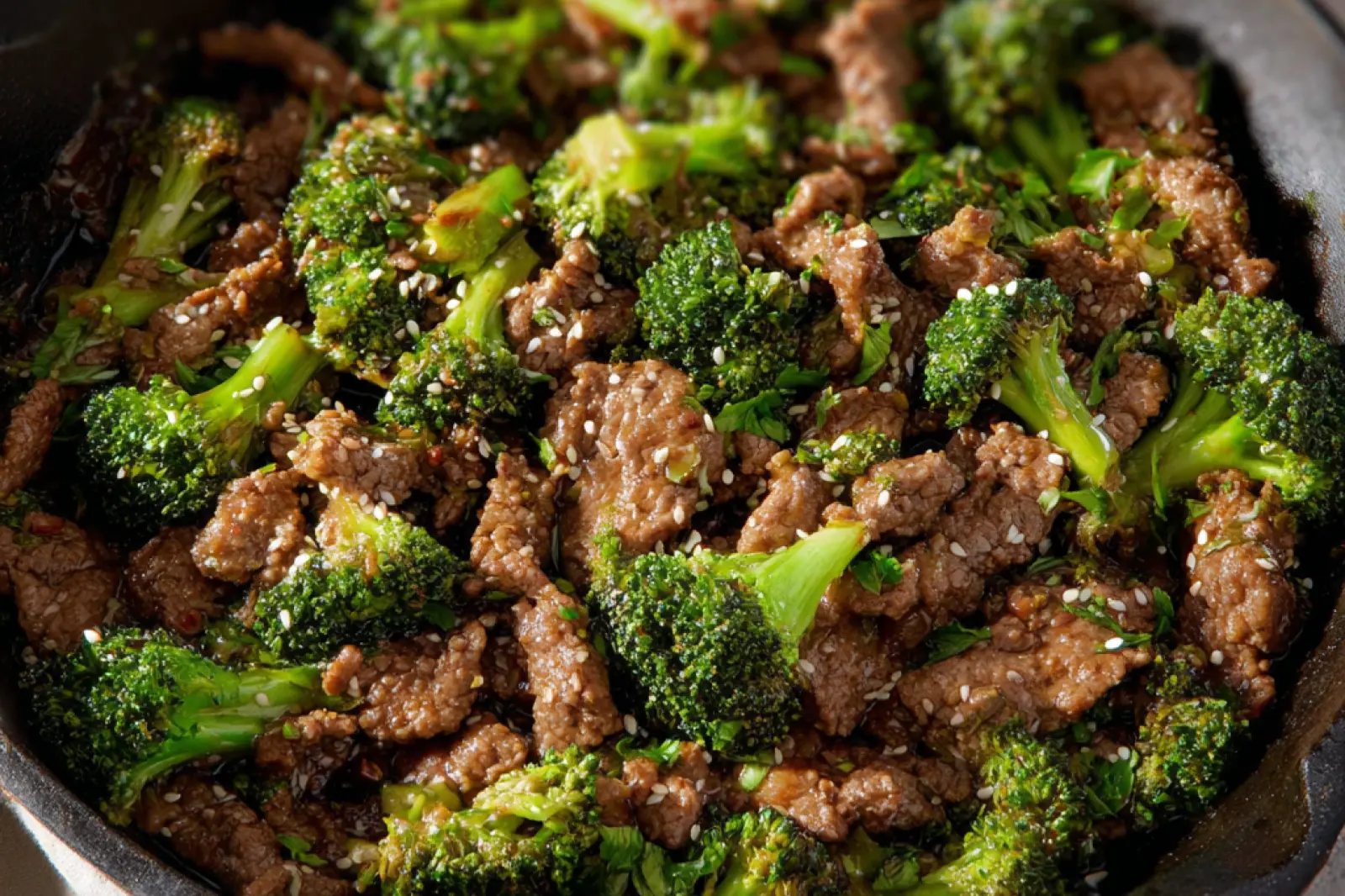 High Protein Beef and Broccoli Skillet Your New Satisfying Dinner